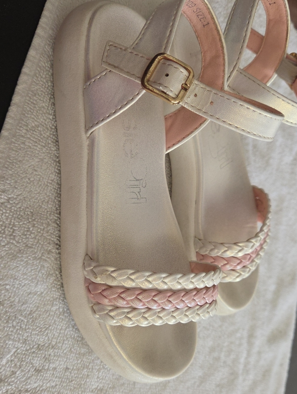 Kenzie Girl Girls Sandals Size 1 White & Pink Braided Ankle Strap Sandals - Picture 4 of 8